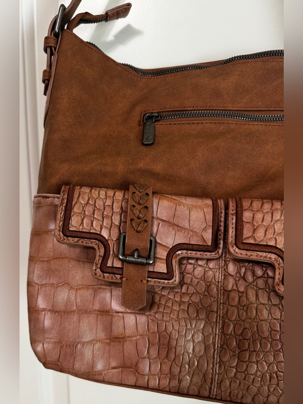 Montana West Brown Croc Print Concealed Carry Hobo Shoulder Bag - Picture 4 of 16